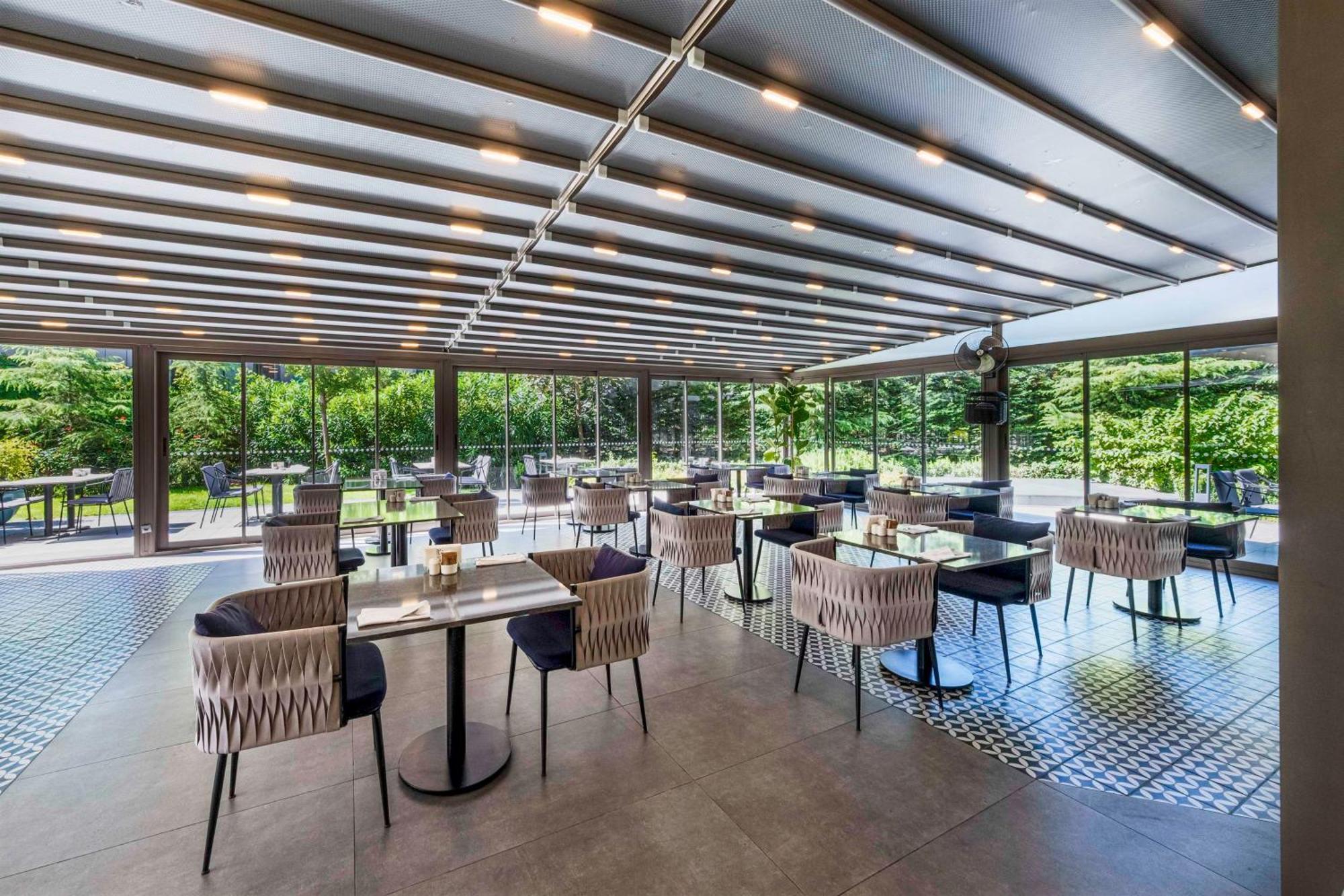 Radisson Residences Vadistanbul Exterior photo